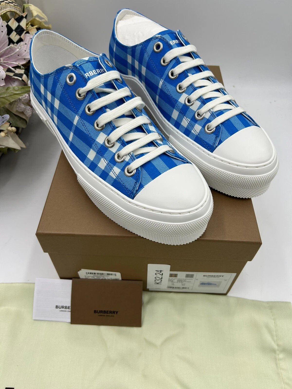Baskets basses homme Burberry bleu vif taille 44 fabriquées en Italie