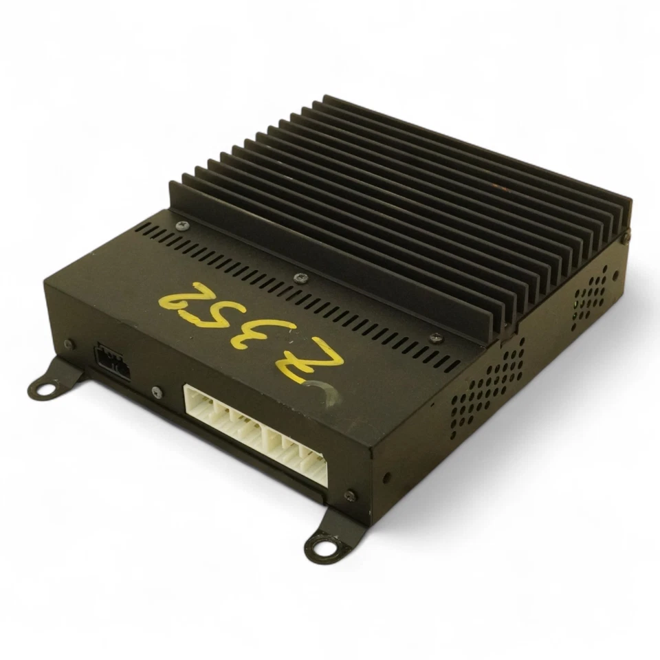 04-09 Jaguar Xj8 X350 Radio Audio Stereo Amplifier Trunk Mounted 2R8318c808ba - Image 4 of 4