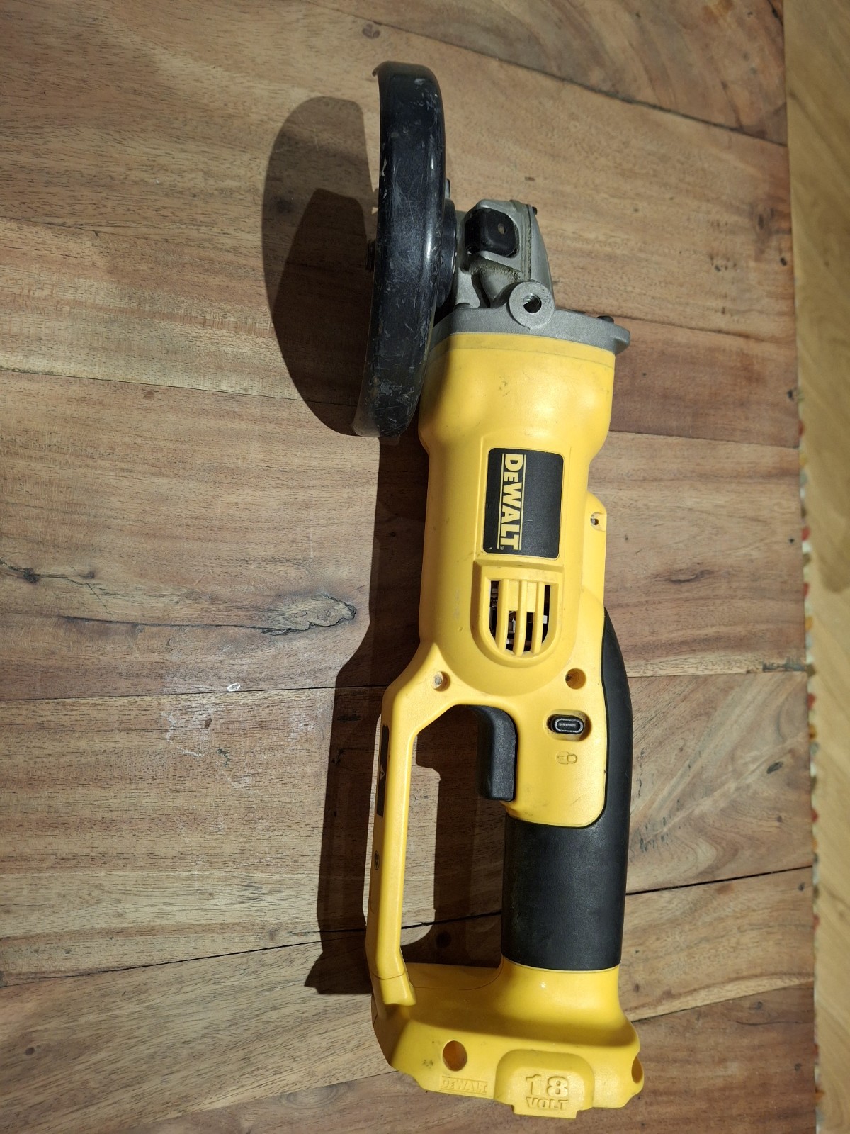 Dewalt DC411 Angle Grinder 18V 