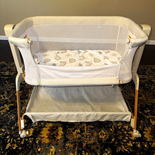 Beige White Mesh Baby Bassinet w/ Wheels, Storage Basket 4 Baby Sheets