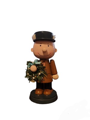 Peanuts Character CHARLIE BROWN CHRISTMAS HOLIDAY Wood Nutcracker Wreath Hat