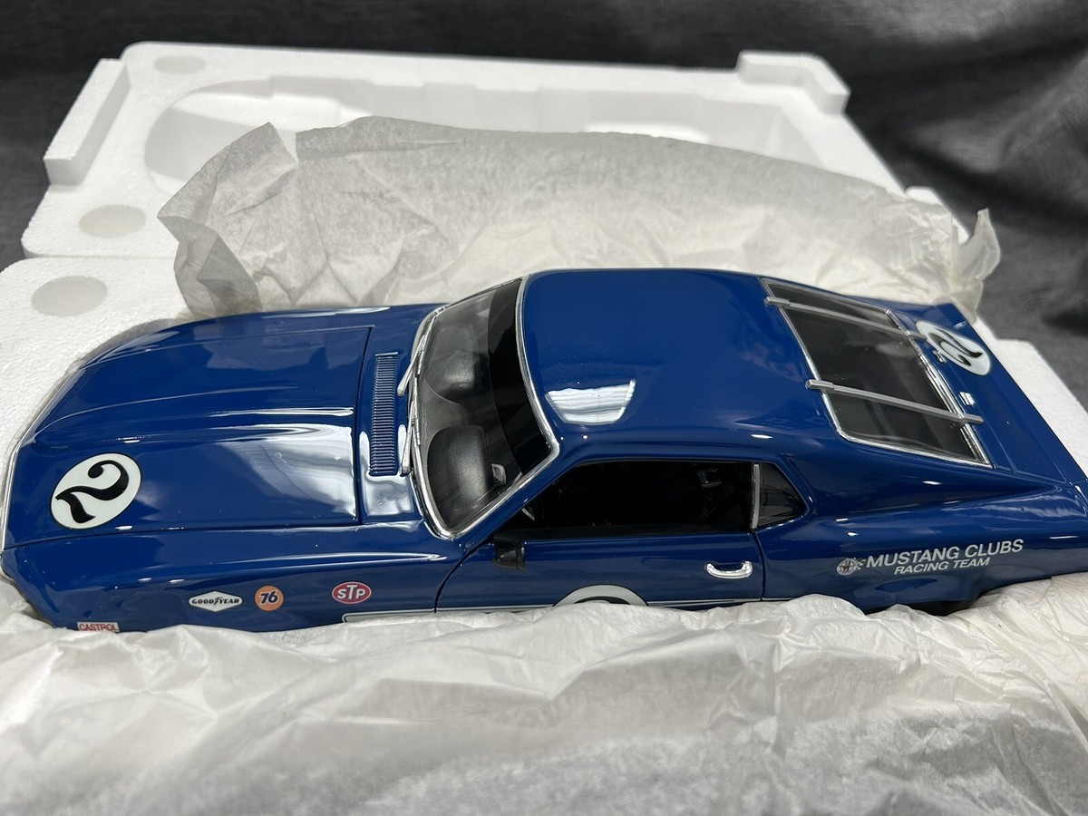 WELLY 1969 DAN GURNEY #2 TRANS AM MUSTANG 1/18 SCALE DIE WELLY 1969 DAN GURNEY #2 TRANS AM MUSTANG 1/18 SCALE DIE
