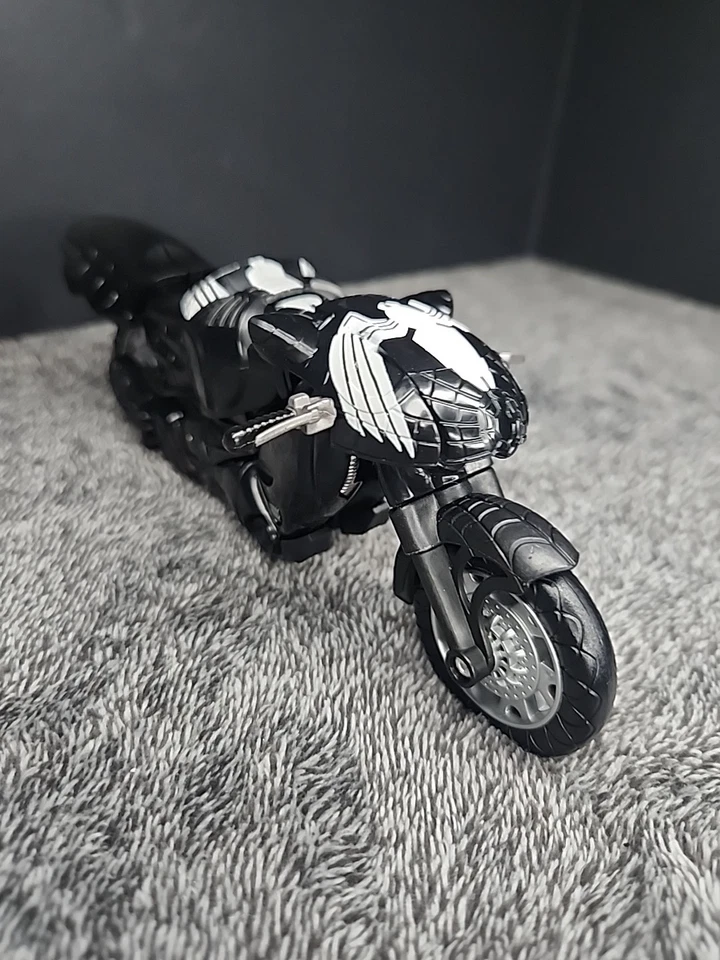 Transformers Crossovers Spider-man Black Costume Motorcycle Marvel Figure Only - Image 4 of 4