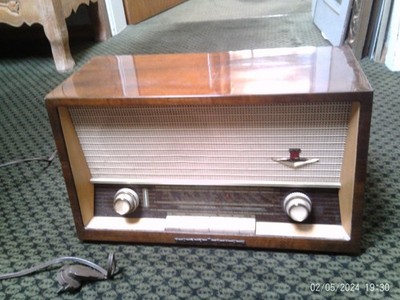 Nordmende Elektra tube radio (model series ''HiFi Elektra'') in good condition