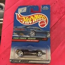 C22 HOT WHEELS TECH TONES SERIES SPEED MACHINE #747 BLACK/GRAPHICS NEW ON CARD