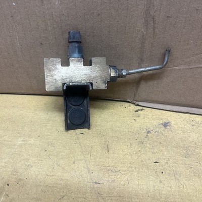 1970 Mustang brake distribution block D0OA-2B257-C 1971 1972 Cougar Power