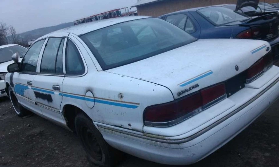 Fuel Pump Assembly Fits 97 CROWN VICTORIA 1230805 Foto 4 de 4