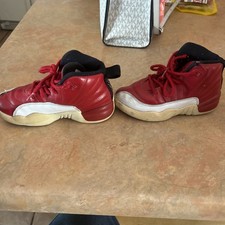 Nike Air Jordan 12 Retro Basketball Shoes Boys Size 11c Youth Sneakers Gym Red