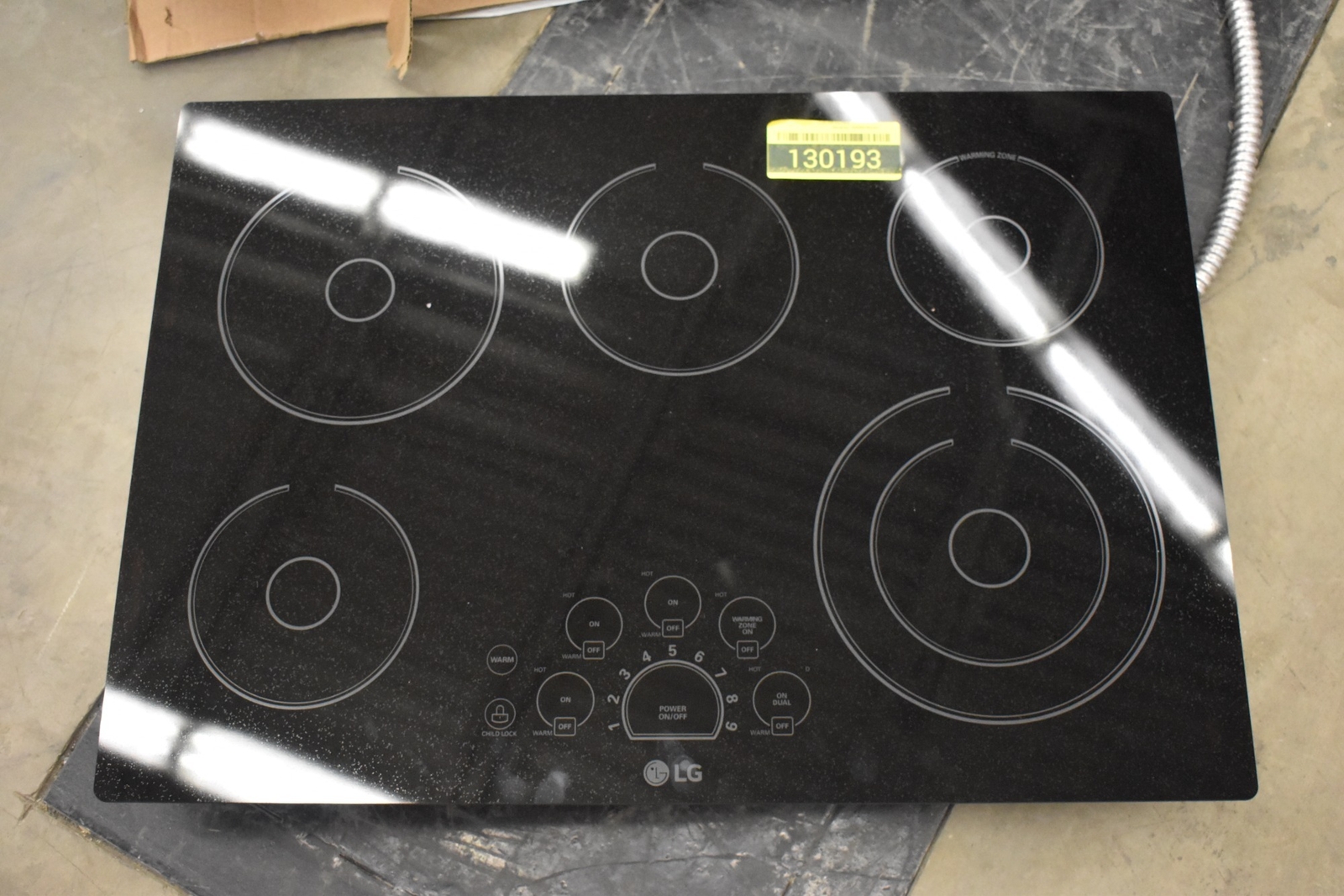 LG LCE3010SB 30" Black 5 Element Smoothtop Electric Cooktop NOB 130193