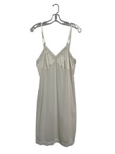 VTG Vanity Fair White Nightdress Slip Nylon Satin Lace Size 38 Medium