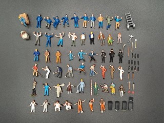 Preiser H0 including Figures Used Painted Workers Garbage Men Painters Over 80 Parts