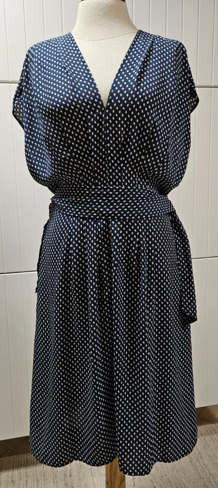 NEU MAX STUDIO Sommer KLEID Gr. M 40 mit Bindegürtel DOTS dunkelblau weiß - Bild 2 von 4