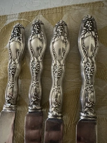 International Cloeta Grape Sterling Hollow Handle Knives Set of 4