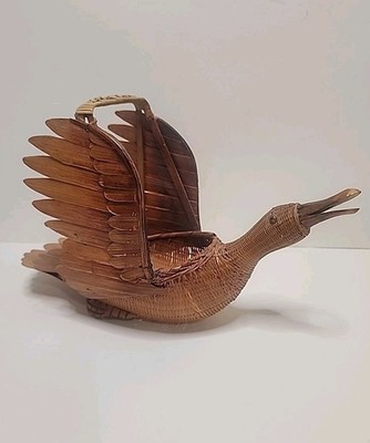 Mid Century Modern Shanghai Weave Duck Basket