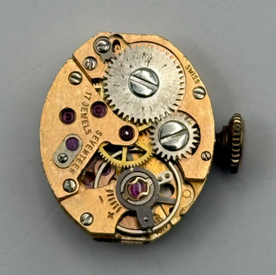AS 1677 Uhrwerk Ersatzmechanik A. Schild Hefik Incabloc 17 Steine Schweiz 13mm