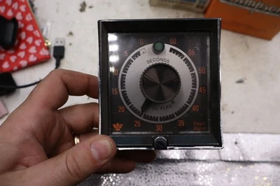 Danaher Eagle Signal Industrial Controls HP51A6 Analog Stock Timer 0-60sec - Image 1 of 3