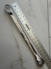 Snap On XB4446A 1-3/8 x 1-7/16" 12-Pt SAE Flank Drive 10° Offset Box Wrench NEW