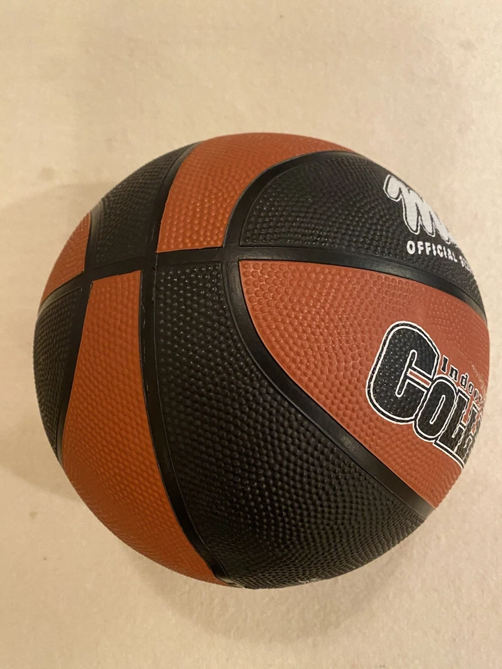 Nuevo MacGregor Collegiate Oficial Tamaño y Peso Baloncesto Necesita Inflado Foto 3 de 4
