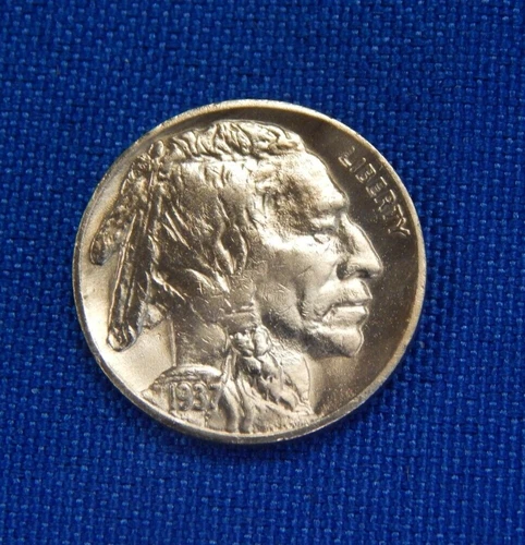 1937 S Buffalo Nickel High Grade, Luster  (914)
