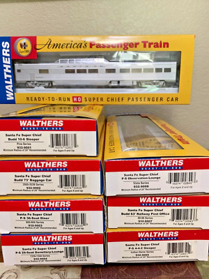 SANTA FE ''SUPER CHIEF'' FULL EIGHT CAR SET HO SCALE   9001-9008 / STORE DISPLAY