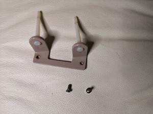 Nähgarnhalterung für  Nähmaschine Prinzess ZICK-ZACK