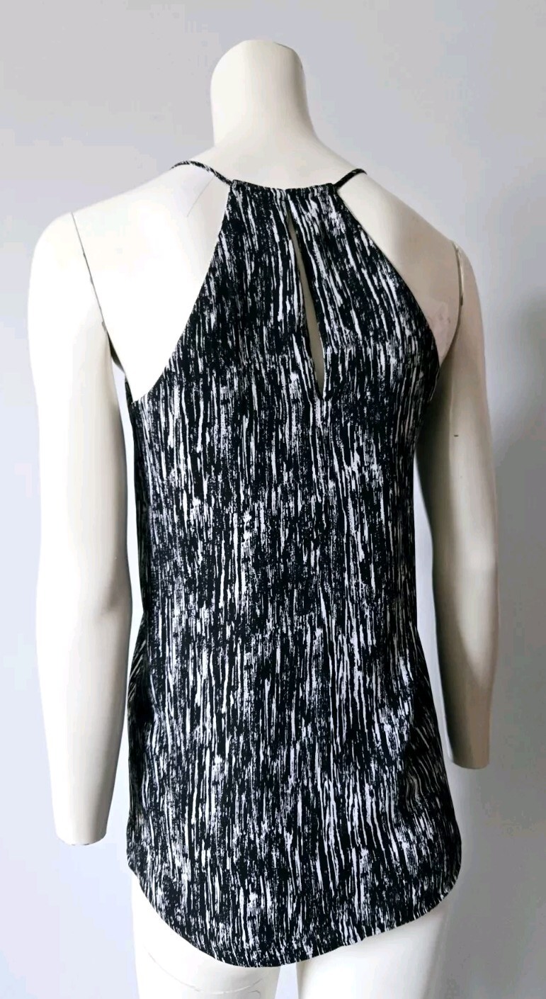 Express Reversible Sleevless Blouse Top Shirt Wom… - image 4