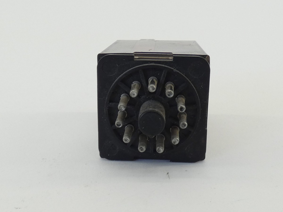 Schrack MR301024 11-Pin Multimode Relay 24V 10A 250V | eBay Schrack MR301024 11-Pin Multimode Relay 24V 10A 250V | eBay