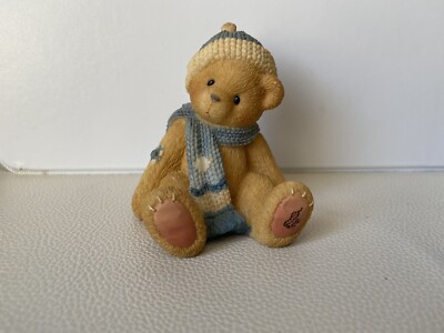 Cherished Teddies Figur. Nikki. Ein kalter Wintertag hält mich nicht fern. '' 534218