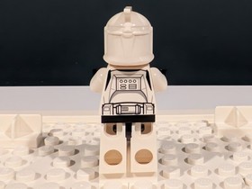 LEGO Star Wars Phase 1 Clone Trooper Pilot Minifigure SW0491 for Gunship 75021