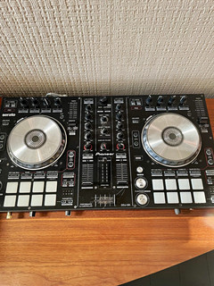 Pioneer DDJ SR 2 Deck Serato DJ Controller 16 Pads Jog Wheels FX Black