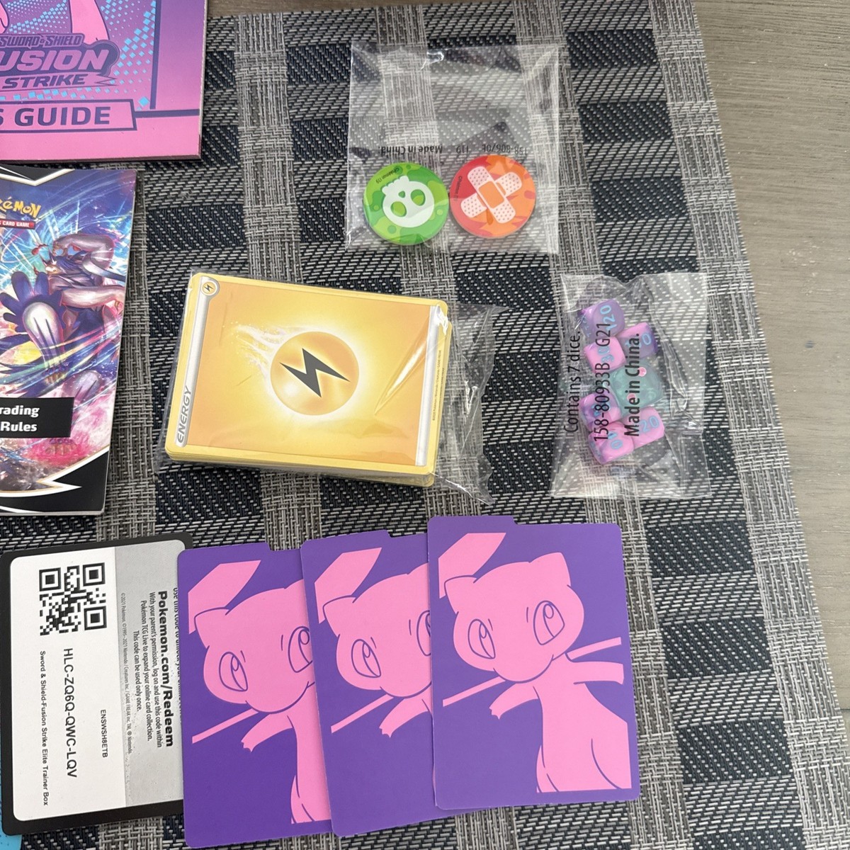 Nintendo Pokémon TCG Sword & Shield-Fusion Strike Elite Trainer