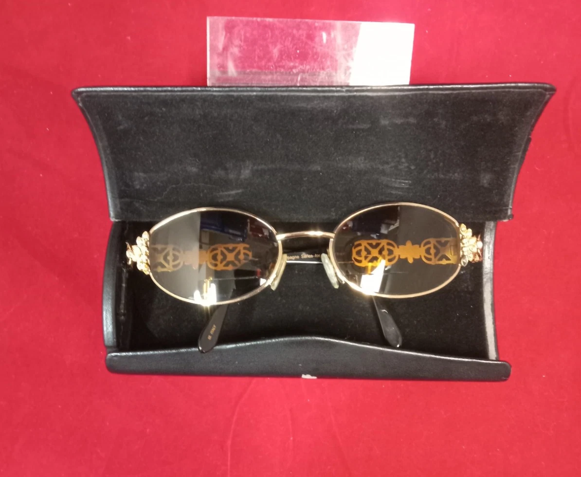 Caviar Champagne Series 6127 Gold Bow Women\'s Sunglasses Caviar 1830 sunglasses - Gem main image 3