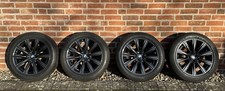 Winterreifen 245/45R18 BMW G30 G31 komplett