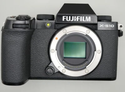 Fujifilm X-S10