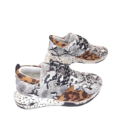 qupid wedge sneakers