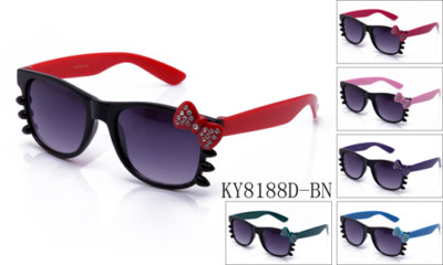 Kitty Cat Sunglasses Rhinestone Bow & Whiskers Black Frame Color Bow & Temple
