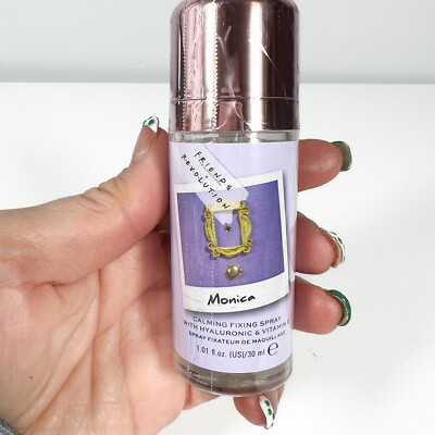 Makeup Revolution, Friends, Monica, Mini Calming Fixing Spray, 30ml NEW