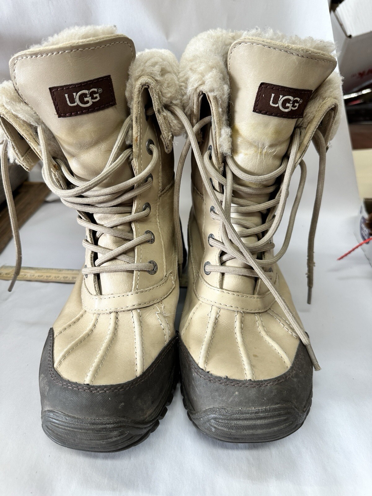 UGG Adirondack III Chestnut 100percent Waterproof Winter Boots Women's Size 10