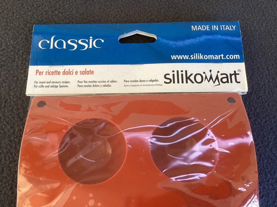 Silikomart Sf002  Silicone Half-Sphere Ø70 H x 35mm W & SF004 50 mm x 25 mm - Image 4 of 4