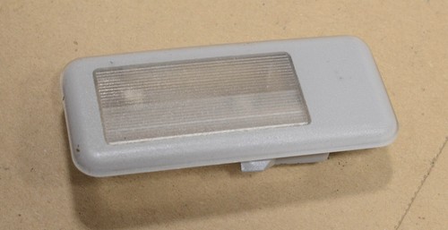 BMW E46 Coupe Facelift (03-06) Innen Leuchte Lampe Licht 140929 #48022-B311