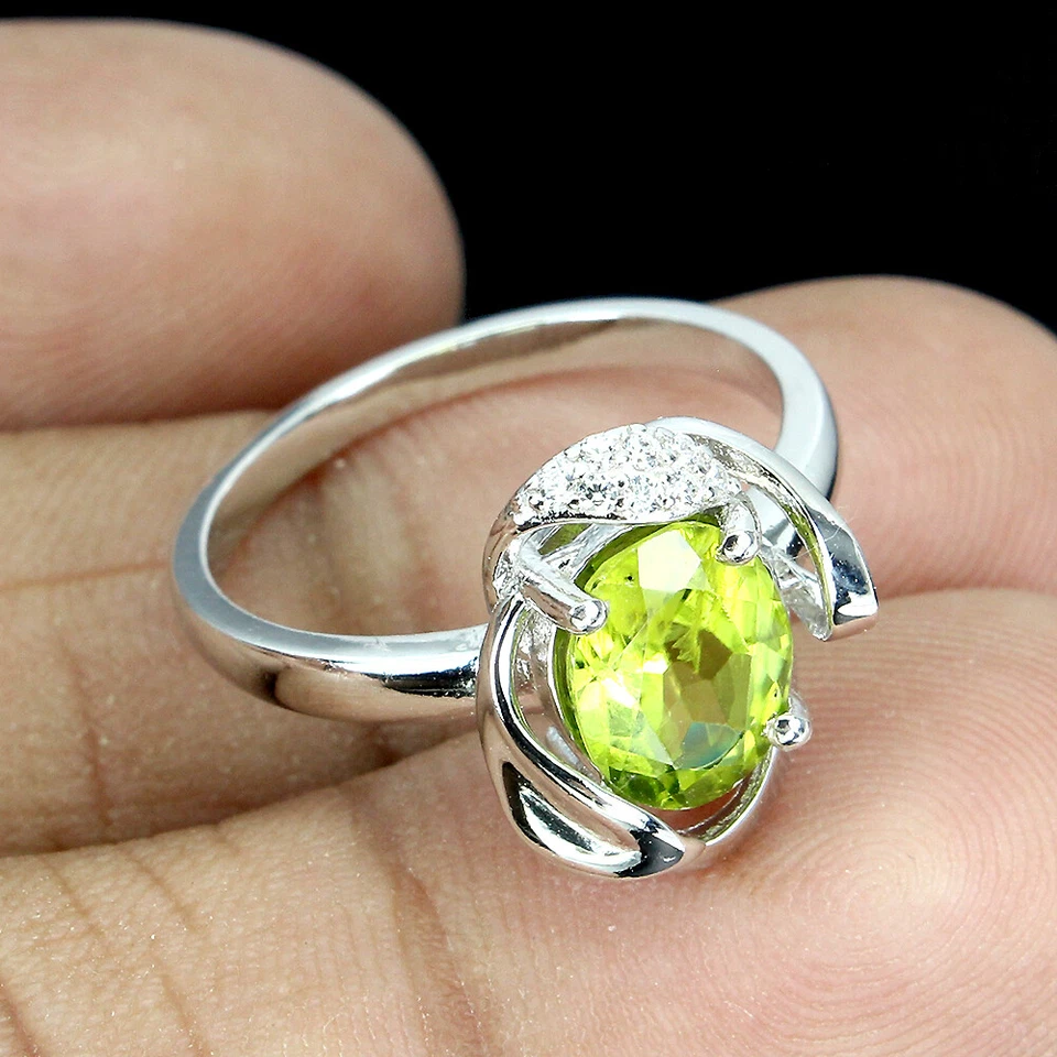 925 Sterling Silver Ring Oval Peridot 9x7mm Natural Gemstone Jewelry - Image 3 of 4