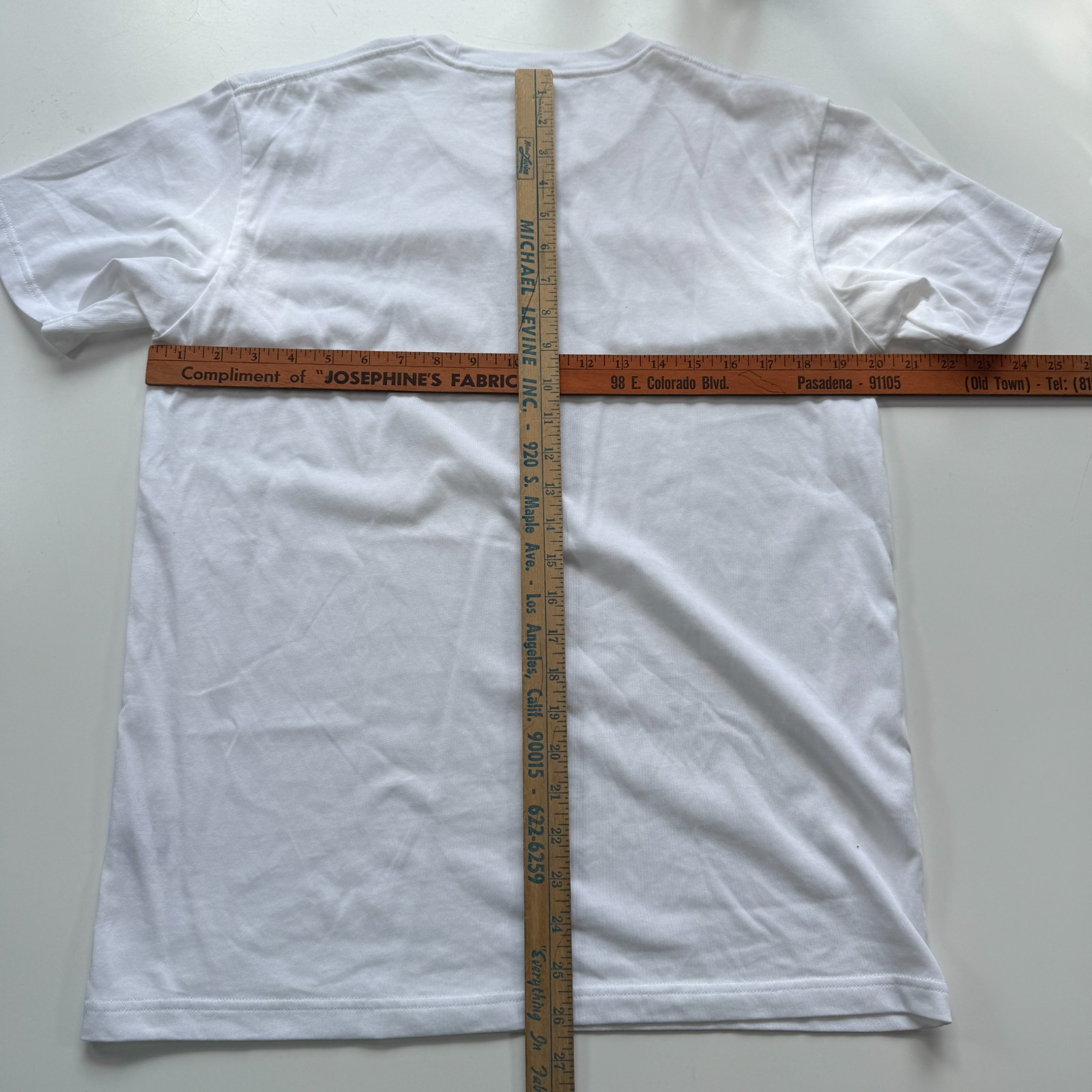 Lot 2 UNIQLO Crew Neck S/S T-Shirts Mens Medium Solid Black White Cotton/Poly thumbnail 12