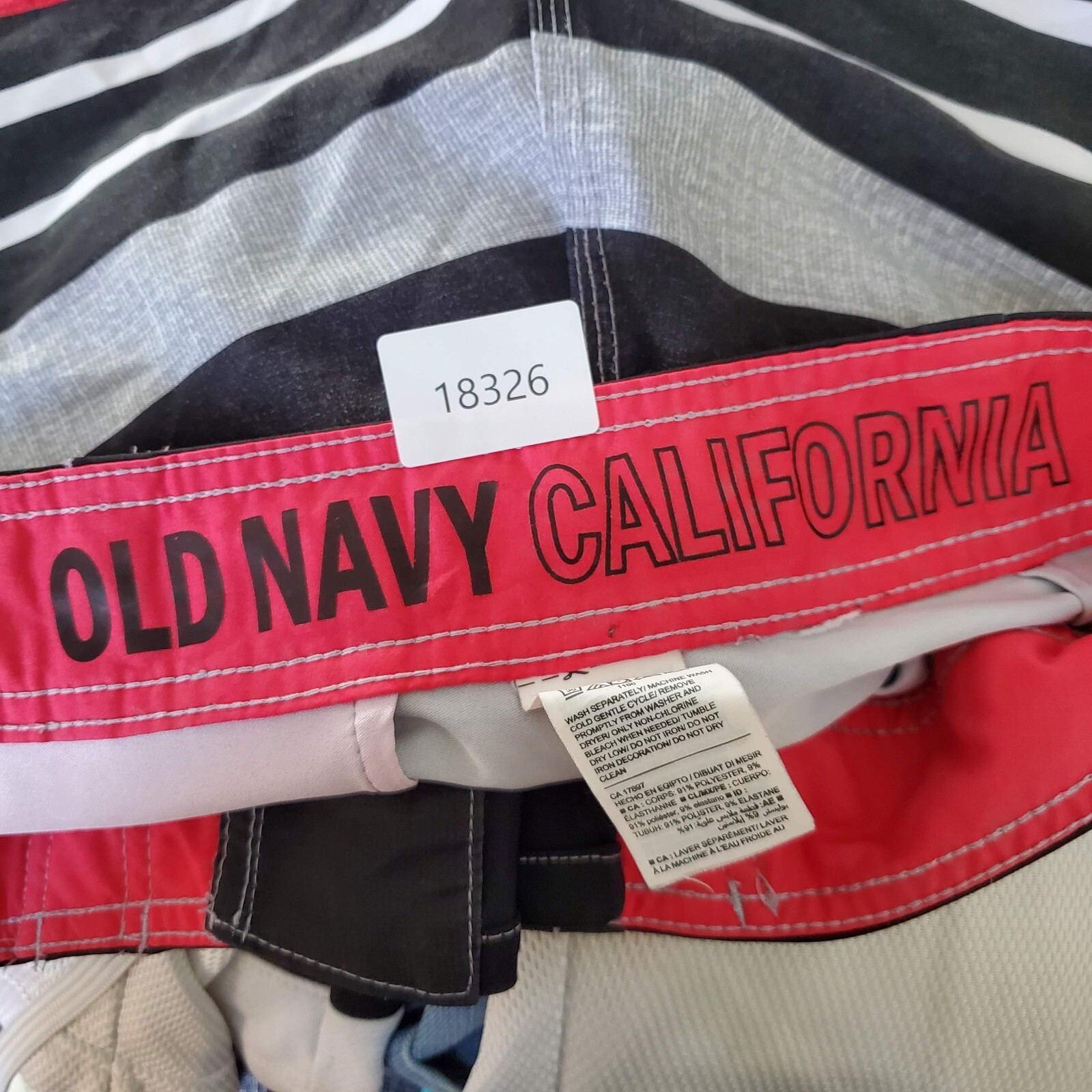 Old Navy Men Swimwear 28 White Black Stripe Board Sho… Gem