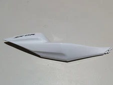 GENUINE KAWASAKI ZX6R ZX-6R 2009-12 RIGHT SEAT TAIL FAIRING PANEL PEARL WHITE