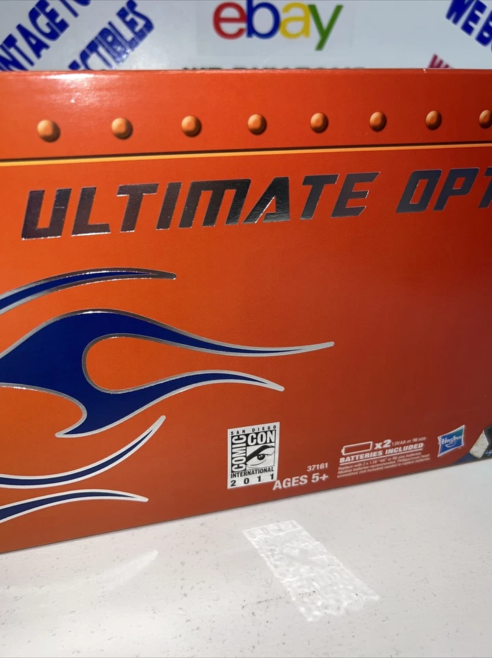 Transformers SDCC 2011 Exclusive DOTM DARK OF THE MOON Ultimate Optimus Prime - Image 3 of 4
