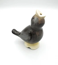 Pie Bird " LITTLE CHUBBY GREY BIRD " Vent Funnel Made by Red Envelope