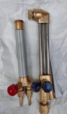 UNITOR UCT-500 CUTTING ATTACHEMENT  & UNITOR  SHANK W/NON-RETURN VALVES  1 SET