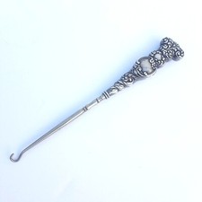 Antique Sterling Silver Handle Glove Shoe Button Hook Vanity Tool Floral 7 5/8"