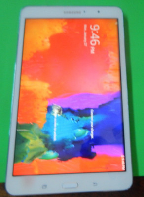 Samsung Galaxy Tab Pro 8.4 SM-T320 16gb WIFI White Tablet FREE BUNDLE & SHIPPING