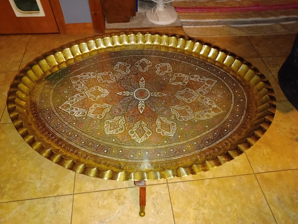 Mid Century Oval Brass Tea Tray Table Moroccan Coffee Table With Spider legs - Image 2 of 4